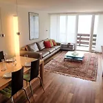 B 096 By Interhome ديسنتس